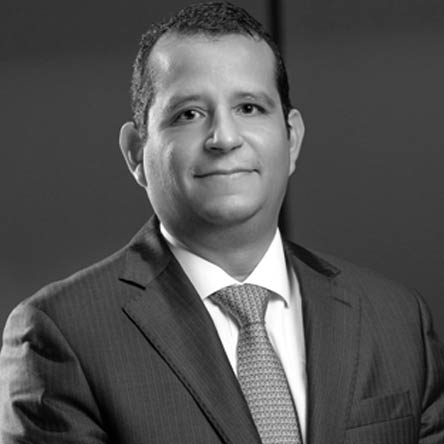 Oliver Muñoz E. - Partner